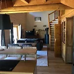 Herrenhaus Gut Neuruppersdorf ホテル *