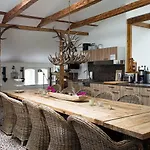 Herrenhaus Gut Neuruppersdorf * ティメンドルファー・シュトラント