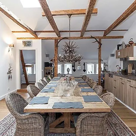 Otel Herrenhaus Gut Neuruppersdorf