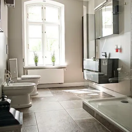 Szálloda Herrenhaus Gut Neuruppersdorf *