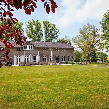 Herrenhaus Gut Neuruppersdorf Szálloda *