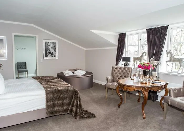 Herrenhaus Gut Neuruppersdorf Hotell *